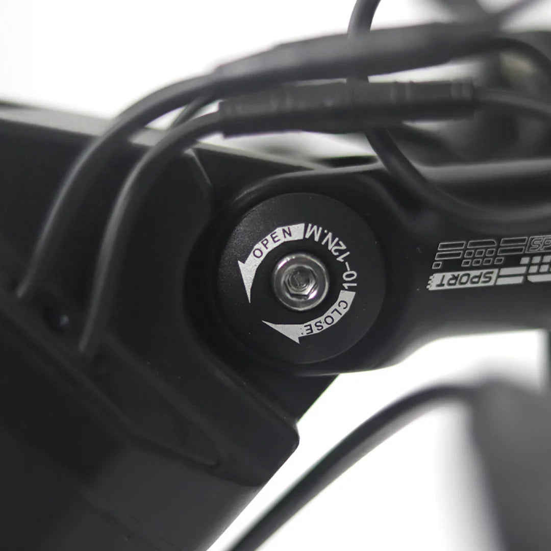 Electric Handbike Mijo Mt01 features a detailed close-up of a control knob, marked OPEN and CLOSE, for easy operation.