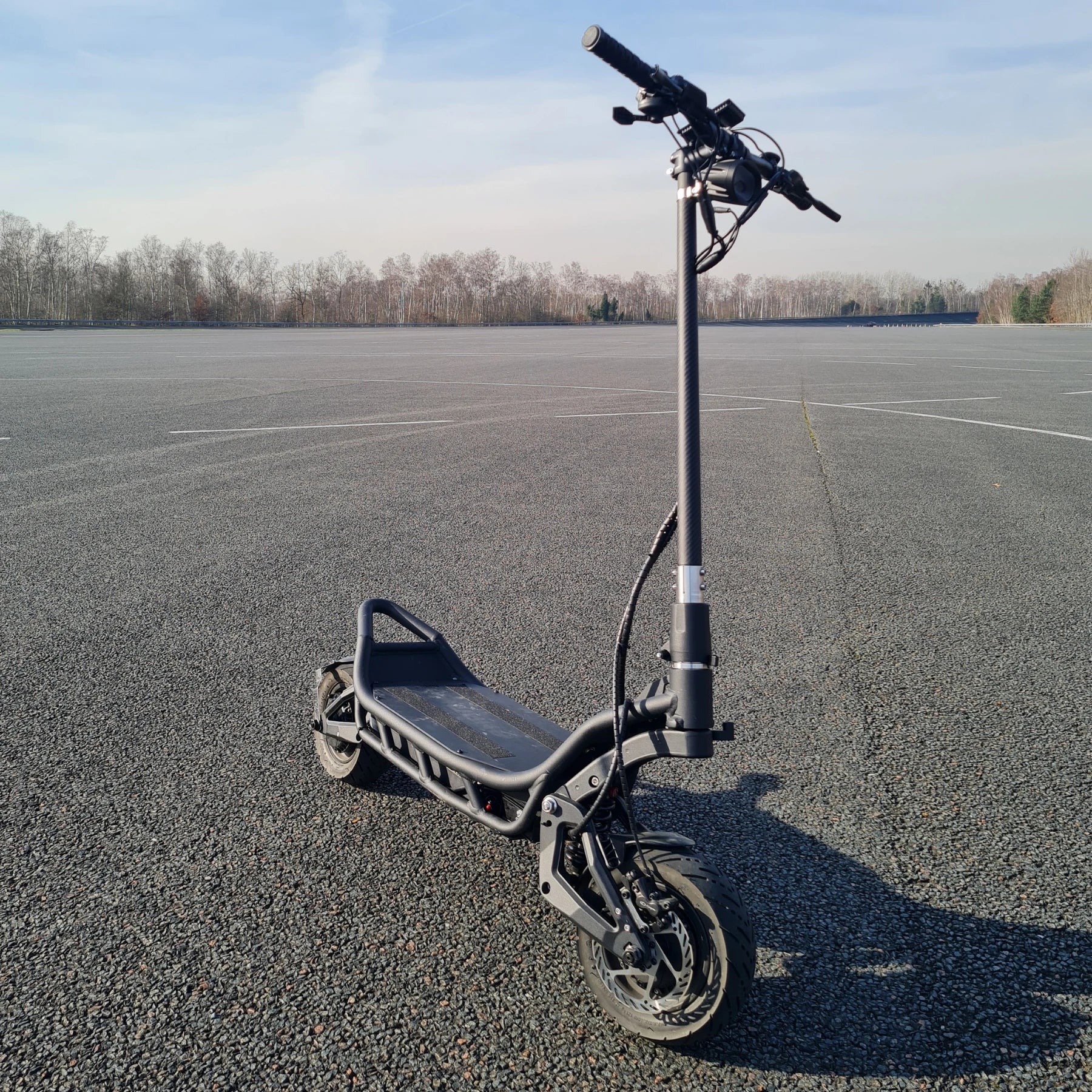 Electric Scooter Nami Burn E 3 Max features a sturdy frame, wide deck, and large wheels for stability and comfort.