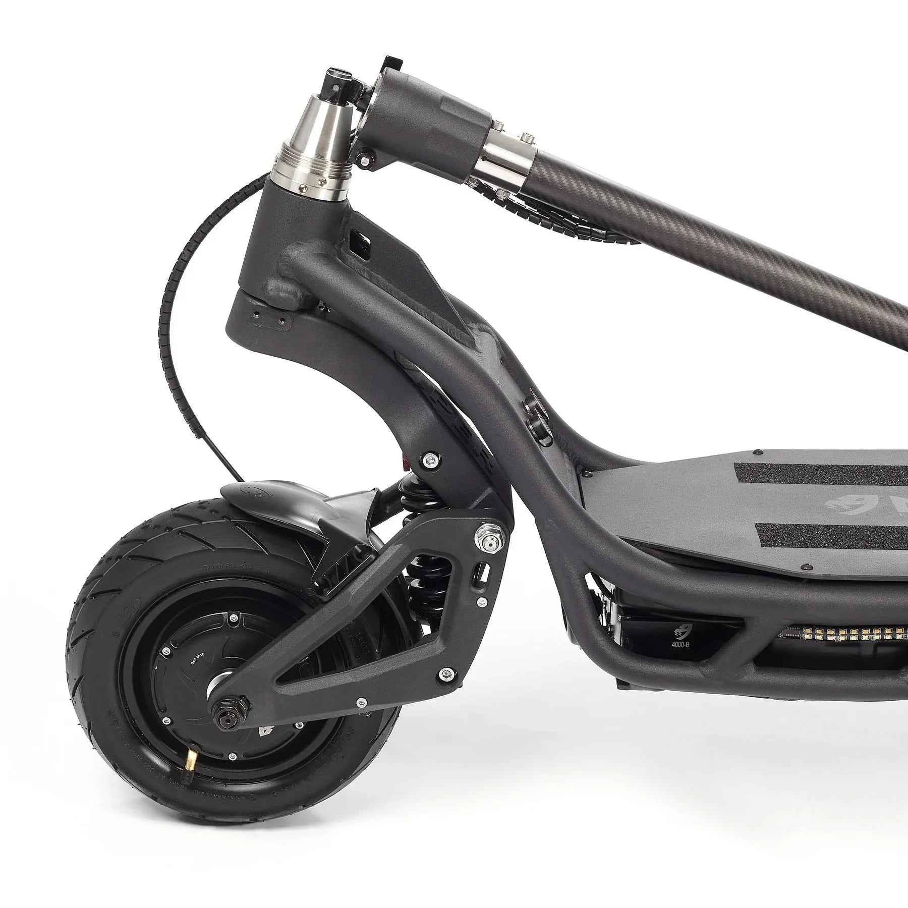 Electric Scooter Nami Burn E 3 Max features a robust frame, sturdy tire, and advanced suspension system.