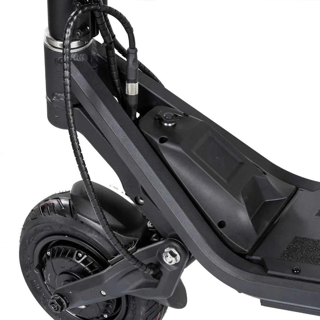 Electric Scooter Nami Klima Max features a sturdy frame, powerful motor, and durable tire for smooth rides.