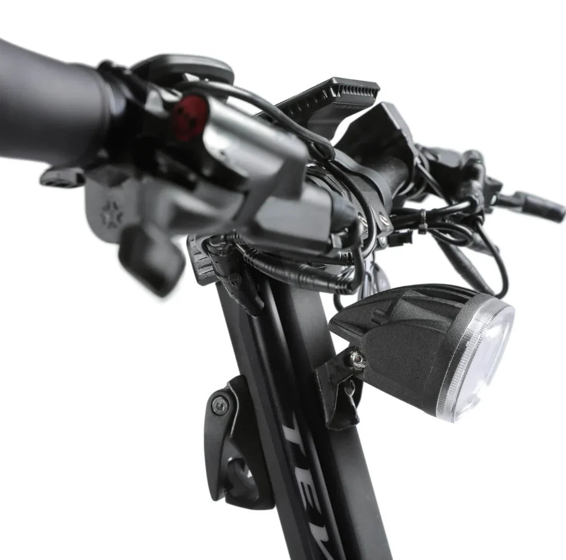 Electric scooter Teverun Fighter 11+ 2024 – front headlight and handlebar view