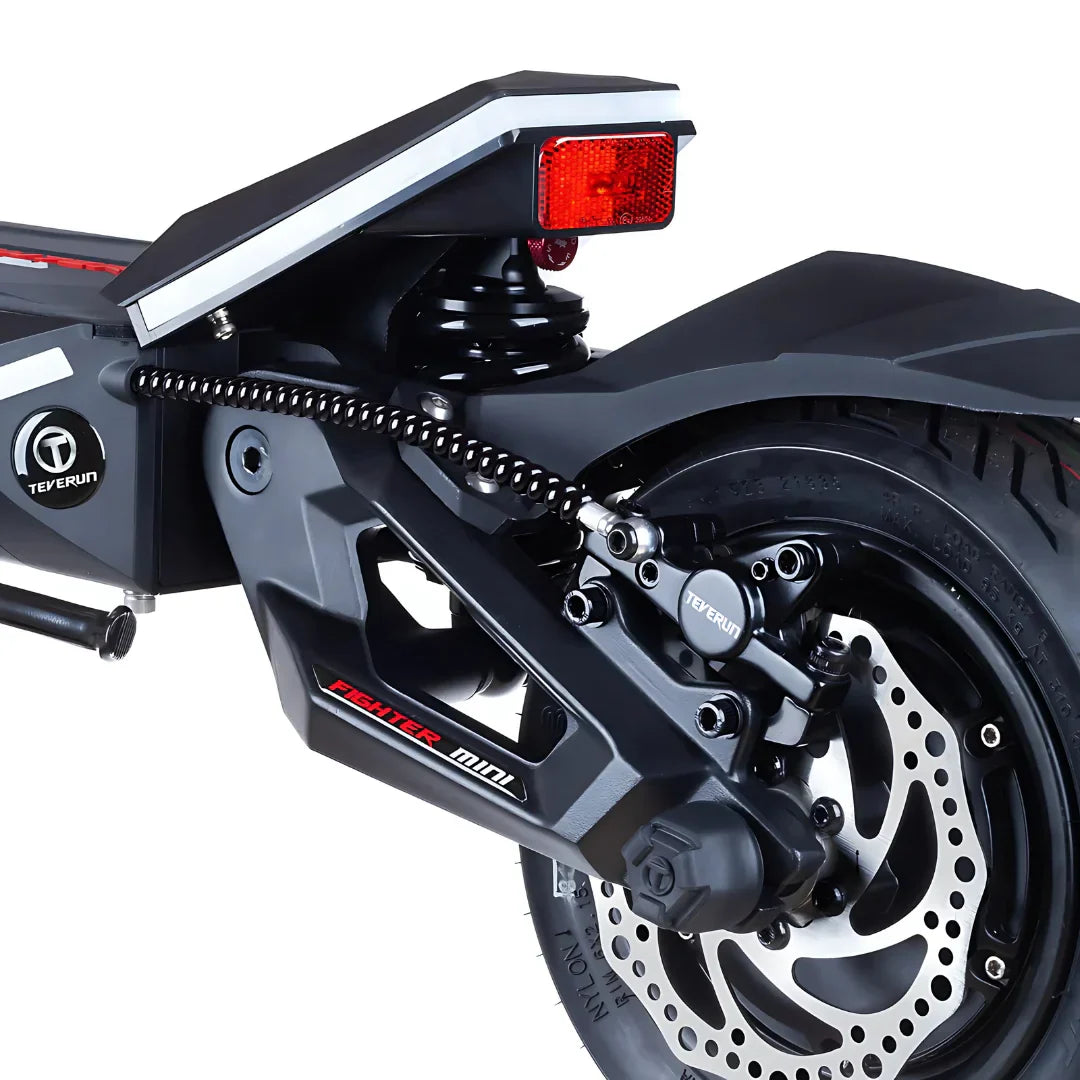 Electric scooter Teverun Fighter Mini PRO 2025 – rear light and suspension