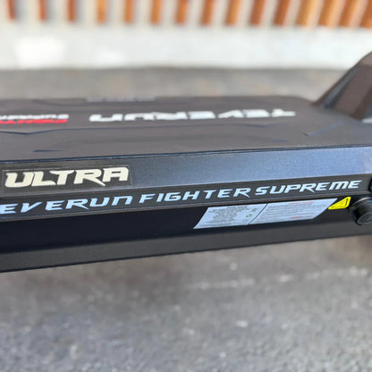 Electric Scooter Teverun Fighter Supreme 7260 Ultra features a sleek design, showcasing branding and specifications.