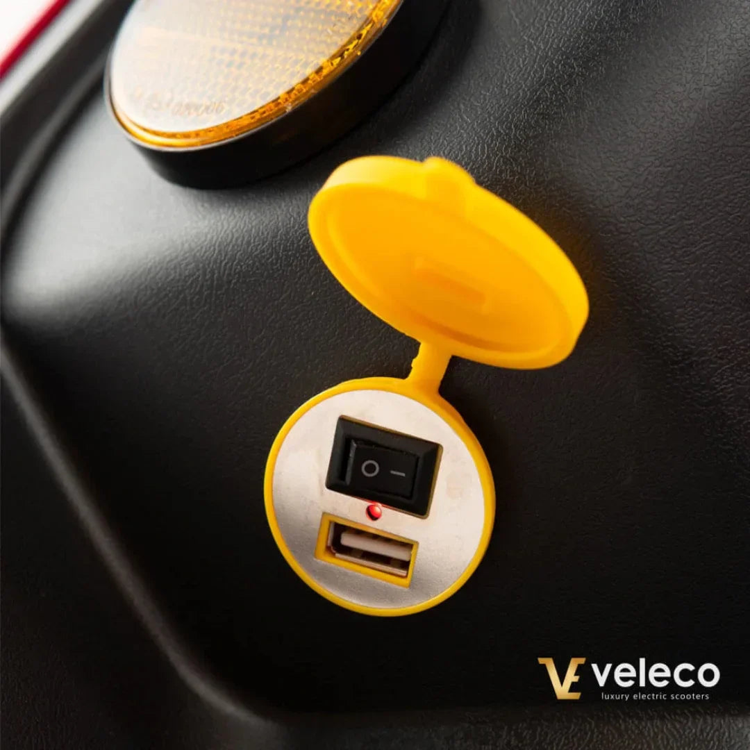 Veleco Draco – uSB charging port close-up