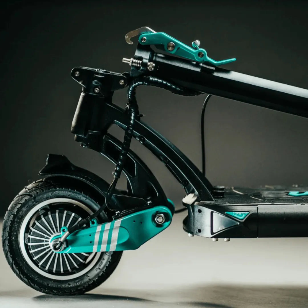 Electric scooter VSETT 9+ – front wheel and suspension detail