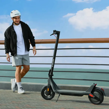 Electric Scooter Xiaomi 4 Lite 2nd Gen features a sleek design, ideal for eco-friendly urban commuting, and portability.
