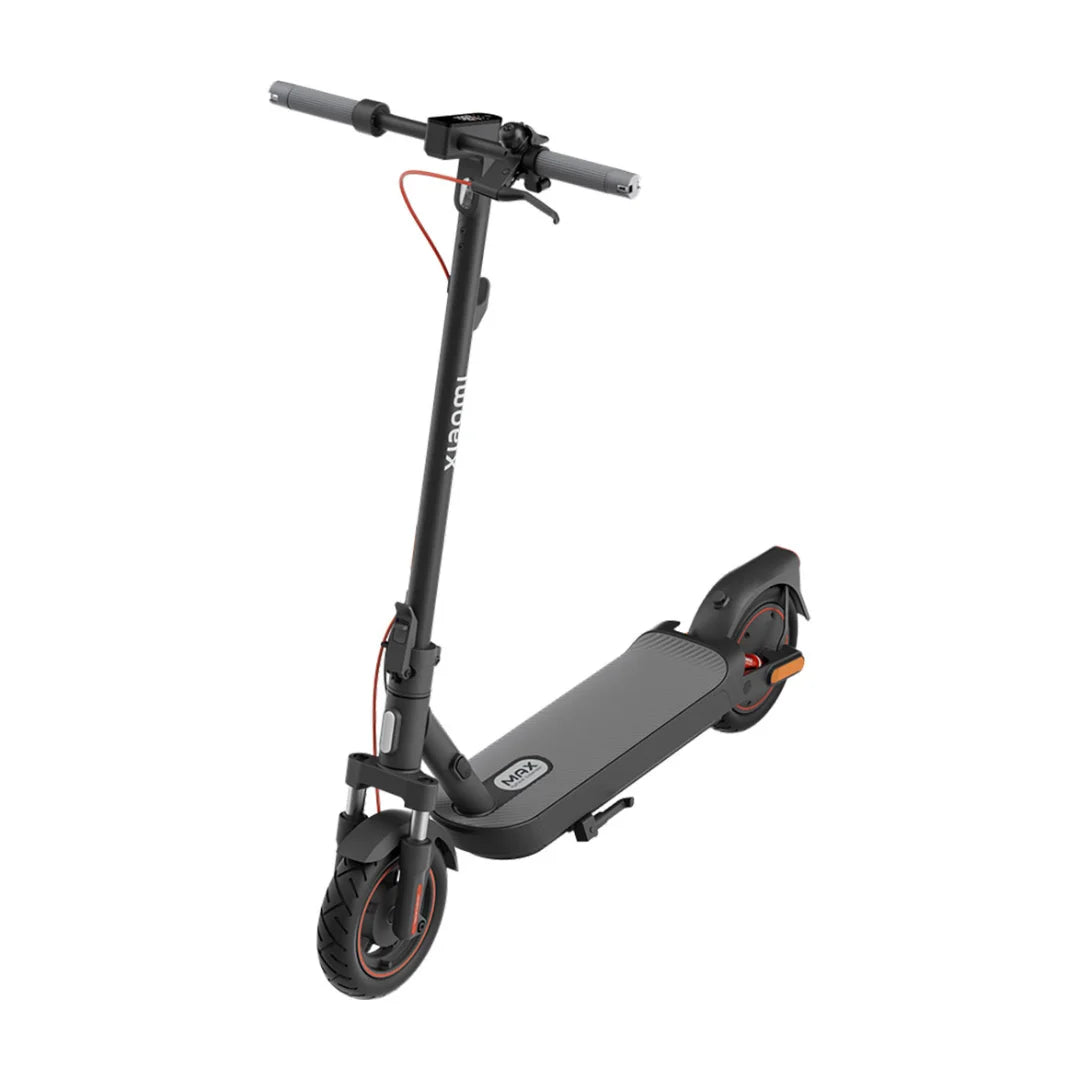 Electric scooter Xiaomi 5 MAX GL – front three-quarter view