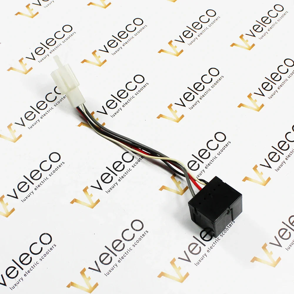 Automatic Light Switch for Veleco ZT25 – wiring harness with black and white connectors