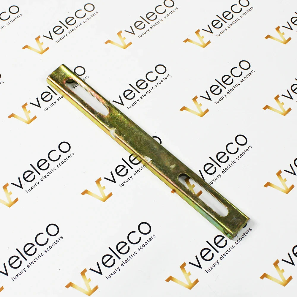 Fixing Plate for Lockbox Veleco ZT63 – gold fixing plate, angled view