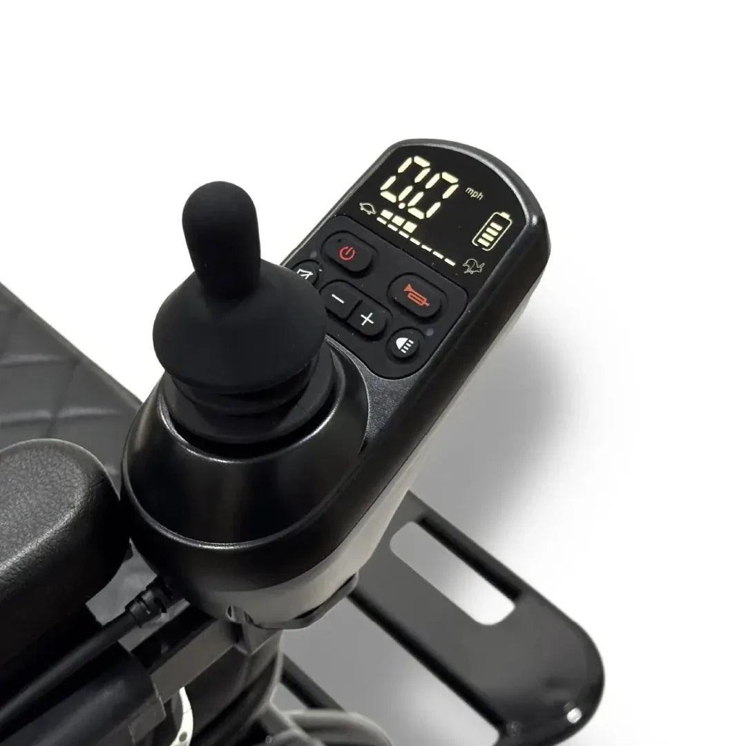 Electric wheelchair ComfyGO G5 / G5 Pro – close-up of the joystick controller with digital display and buttons