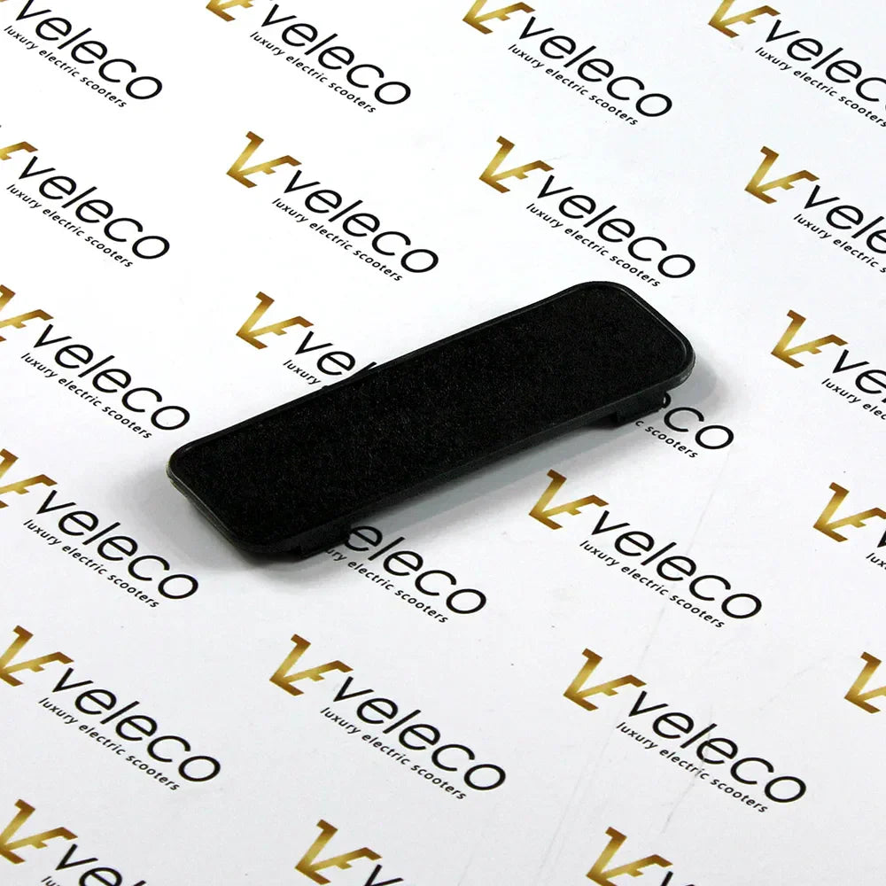 Vin Plug for Veleco Gravis – black rectangular VIN plug cover