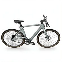 Bicicleta elétrica Fiido Air – vista lateral com pedais