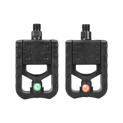 Foldable plastic pedals for bicycle