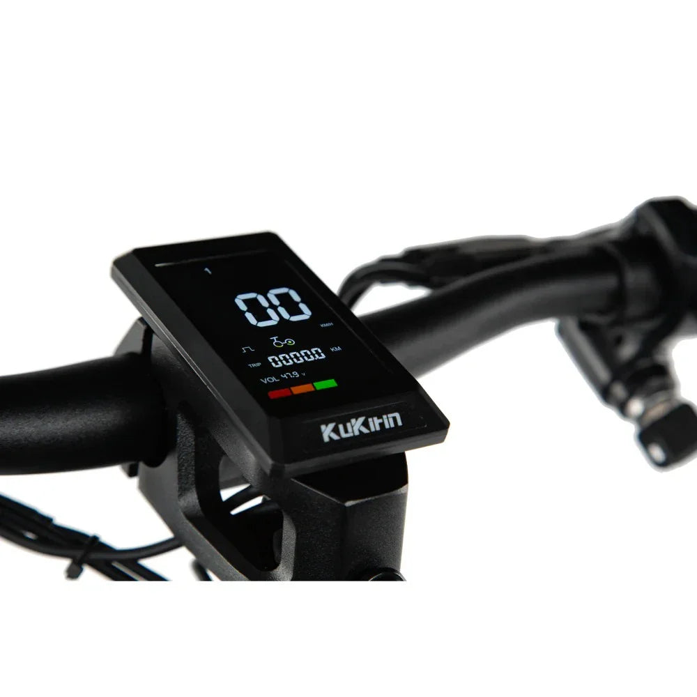 Electric scooter KuKirin T3 – dashboard display close-up