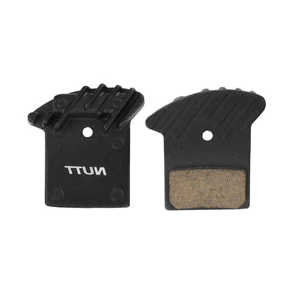 Semi-metallic brake pads with cooling fins for NUTT hydraulic brakes